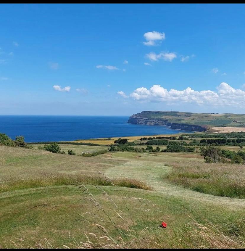 Готель Hunley Golf Club Солтберн-бай-те-Сі Екстер'єр фото