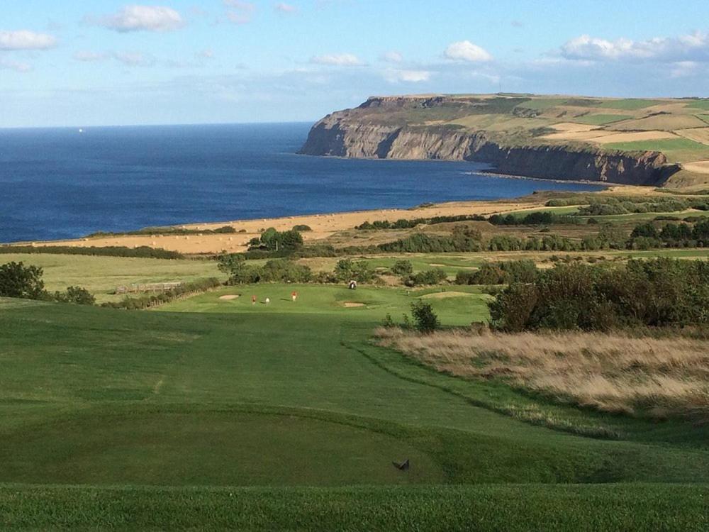 Готель Hunley Golf Club Солтберн-бай-те-Сі Екстер'єр фото